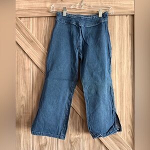 Timeless Blue Capri Denim Jeans - Vintage